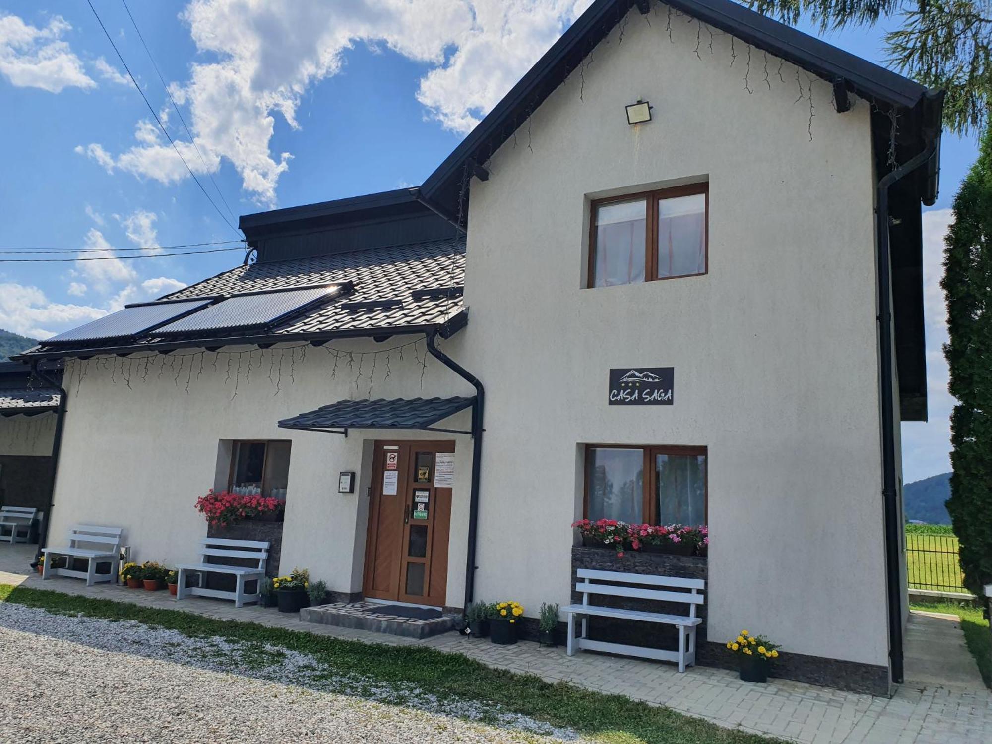 Casa Saga Otel Gura Humorului Dış mekan fotoğraf
